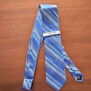 Arrow Elegant Blue Striped Tie XL